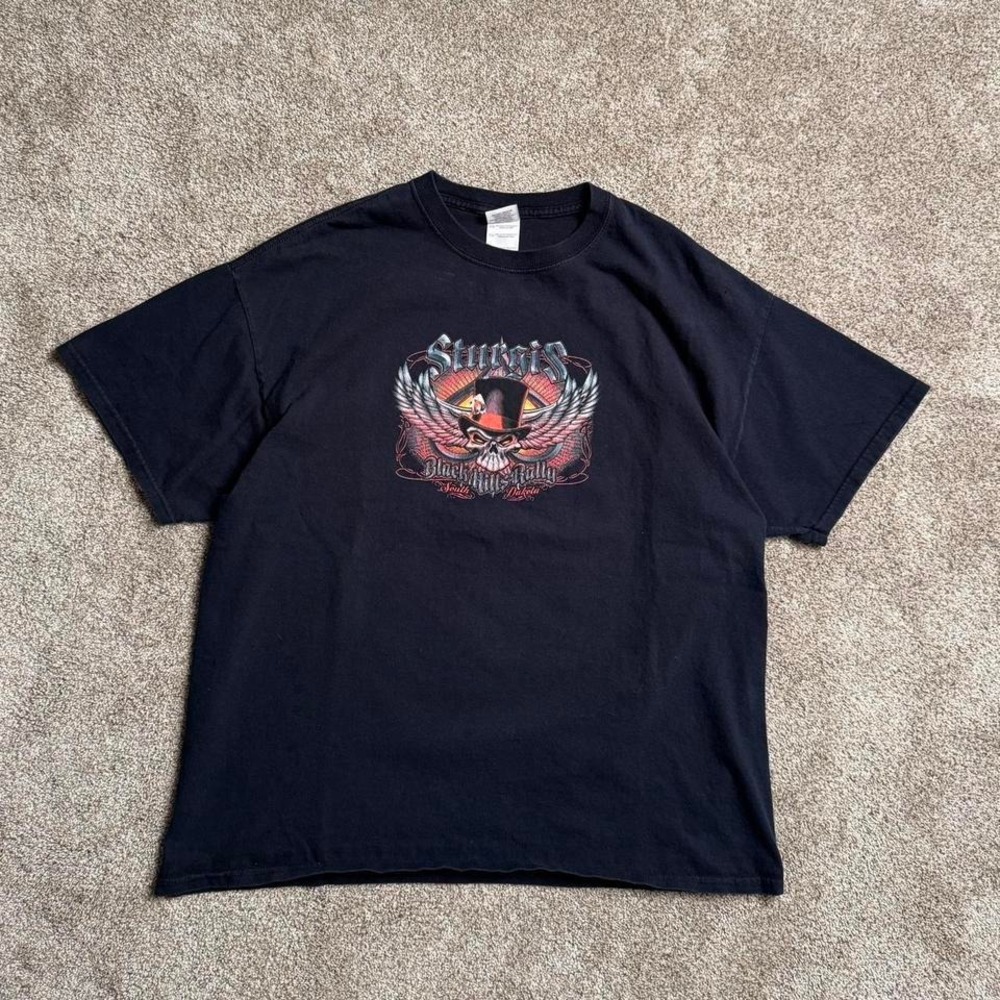 GILDAN STURGIS "BLACK HILLS RALLY"GRAPHIC TEE